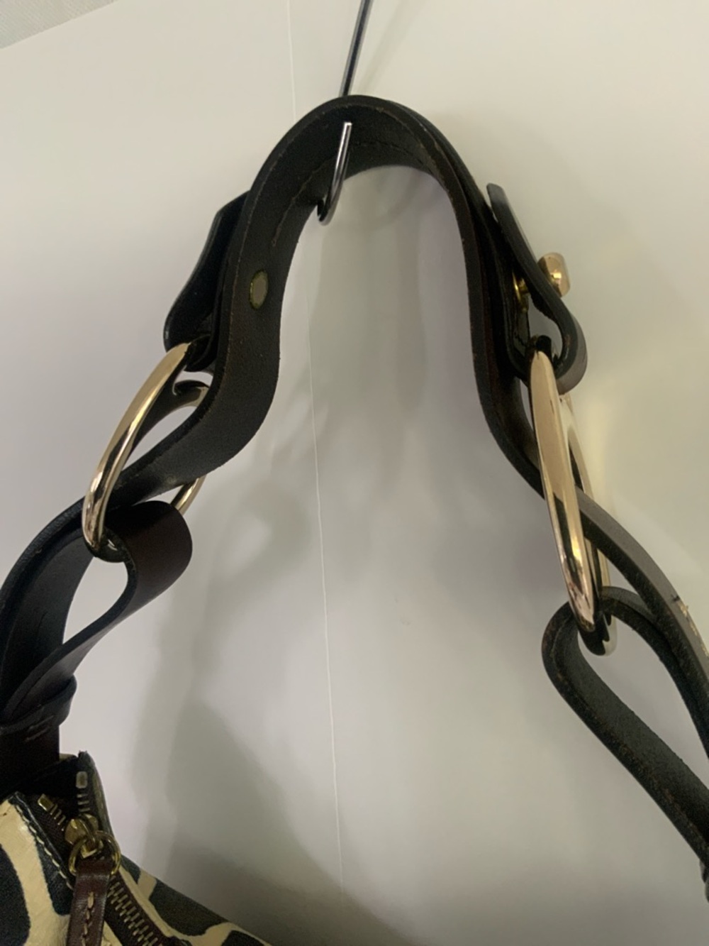 Dooney & Bourke Brown and Cream Giraffe-Print Leather Shoulder Bag - Picture 14 of 15